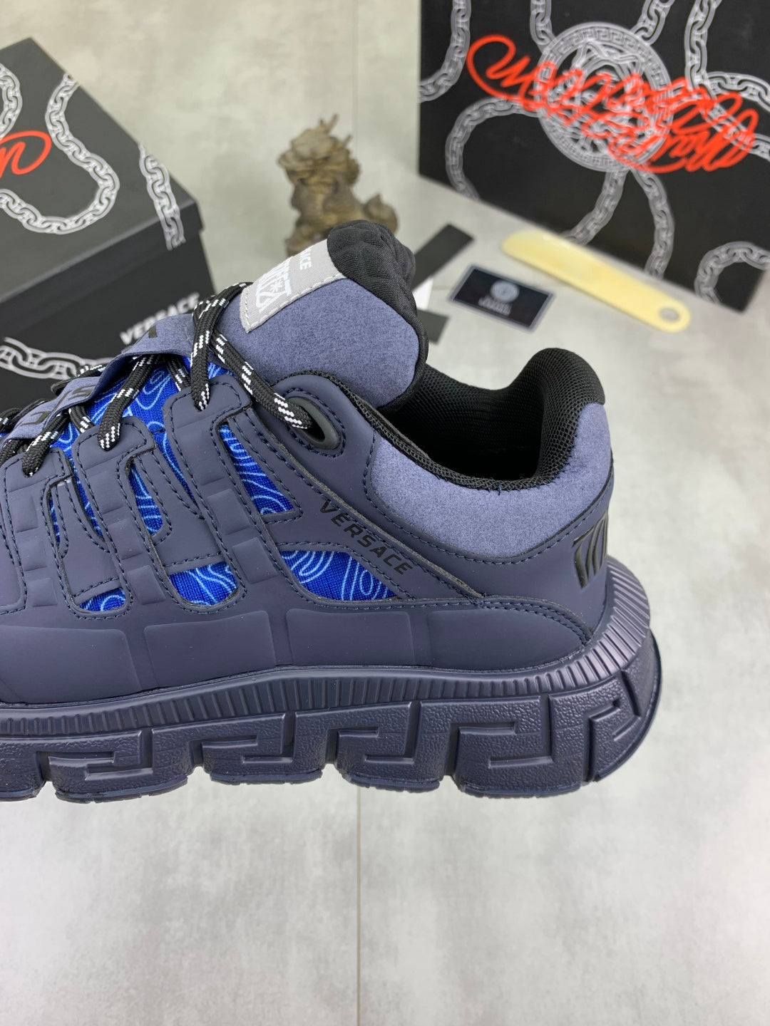 Scarpe Versace Grigie e Blu
