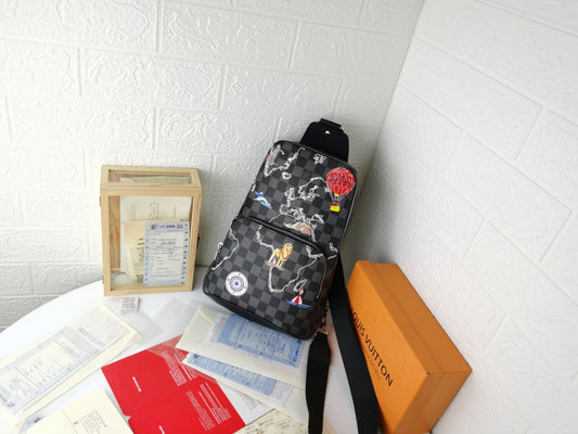 Marsupio Louis Vuitton Con Disegni