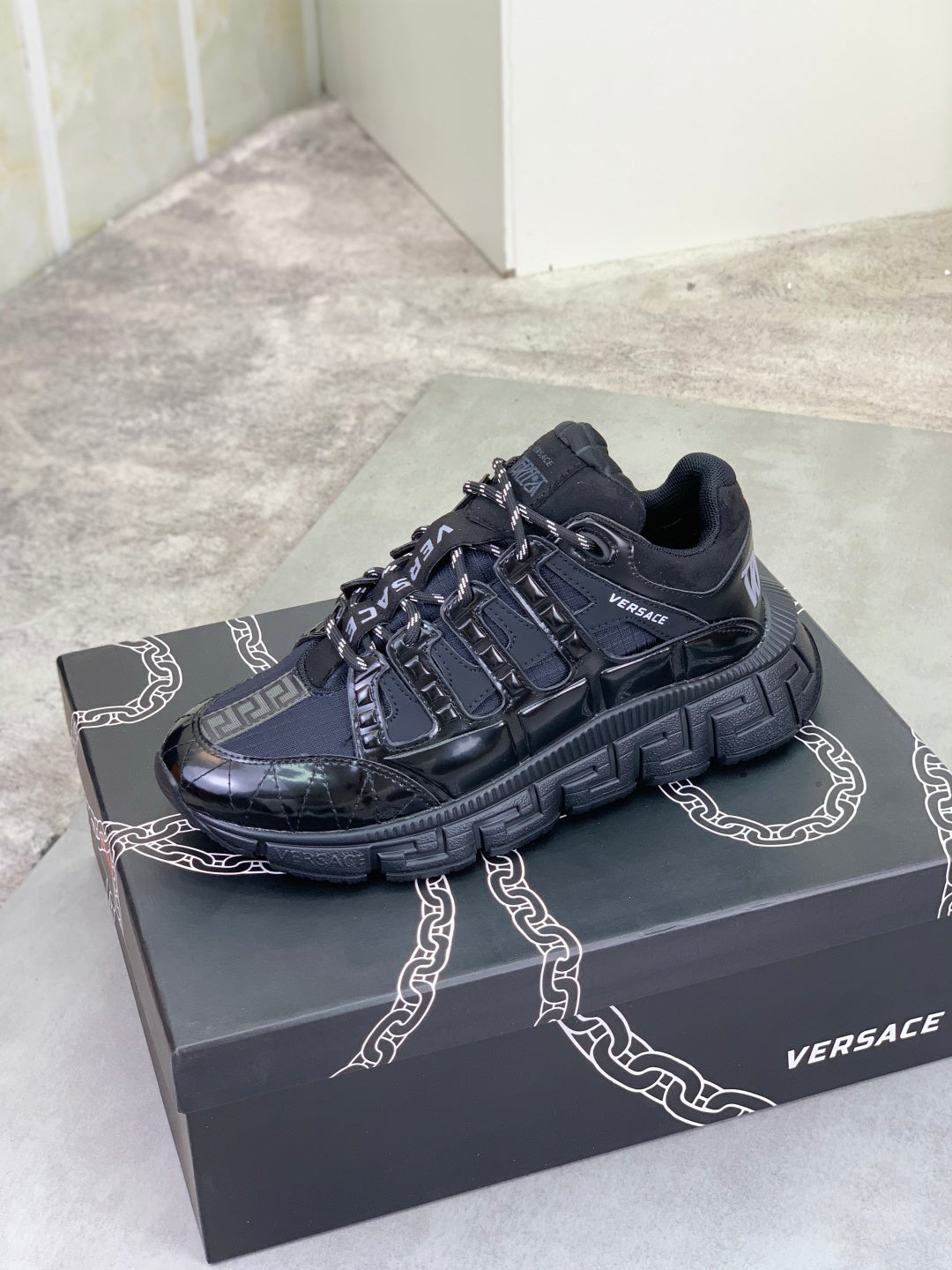 Scarpe Versace Nere