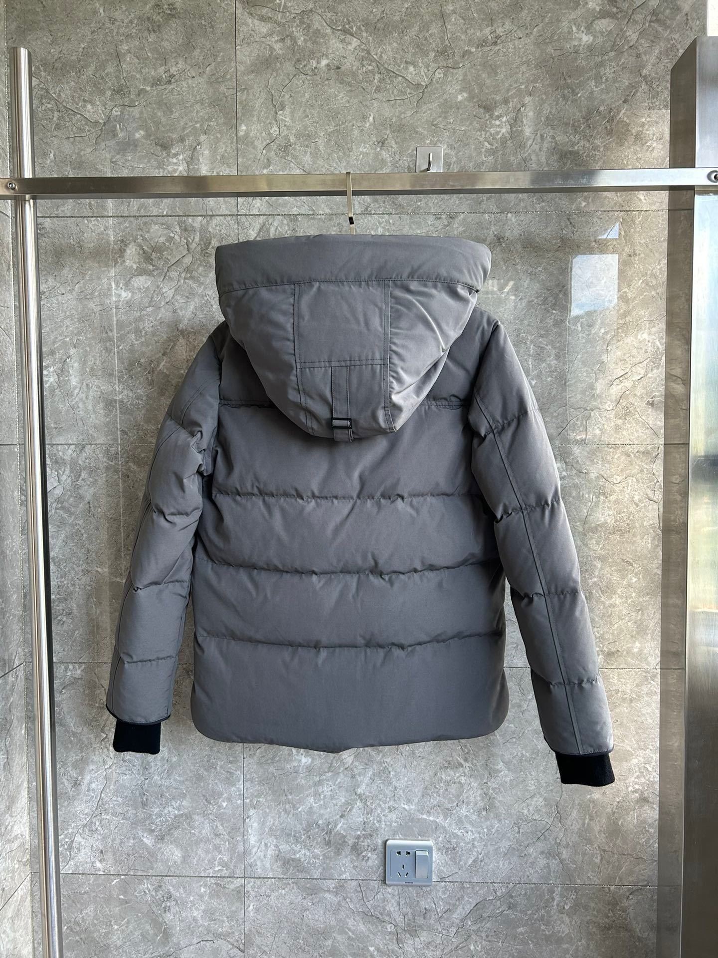 Giubotto Canada Goose Grigio Invernale