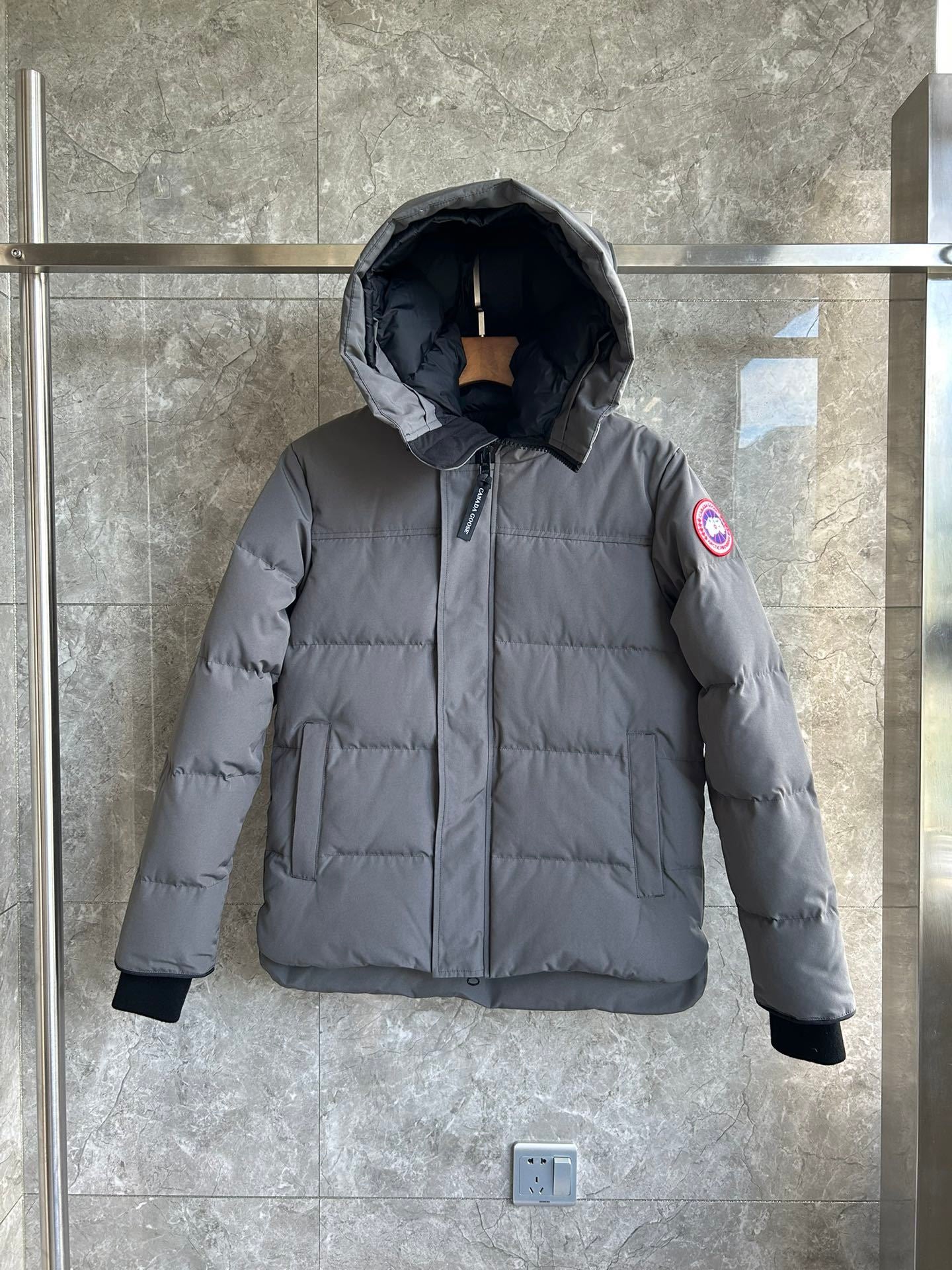 Giubotto Canada Goose Grigio Invernale