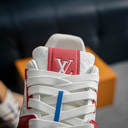 Louis Vuitton Bianche e Rosse