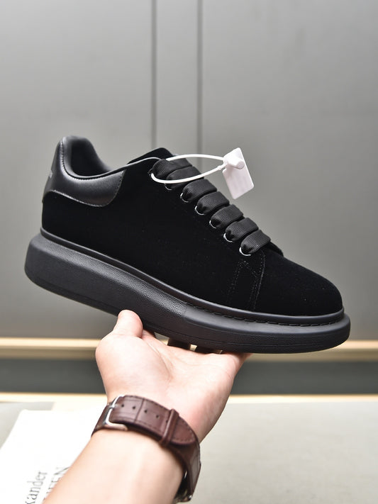 Alexander Mcqueen Scamosciate